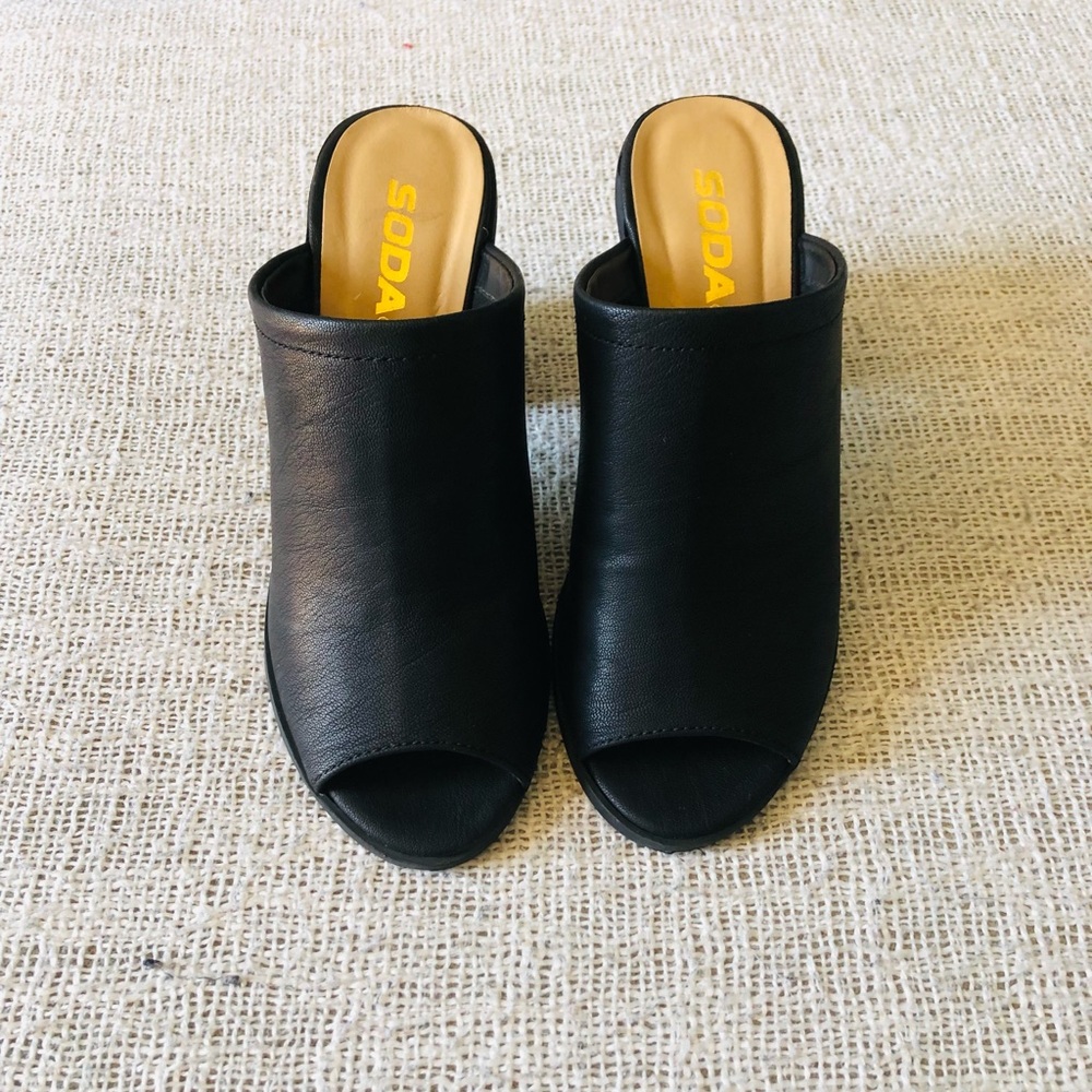 Soda Shoes | Black